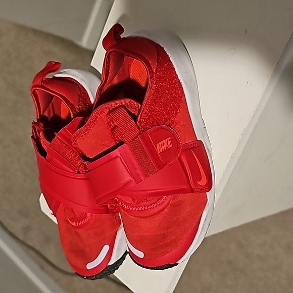 Nike gymshoe size 12 - Picture 1 of 4